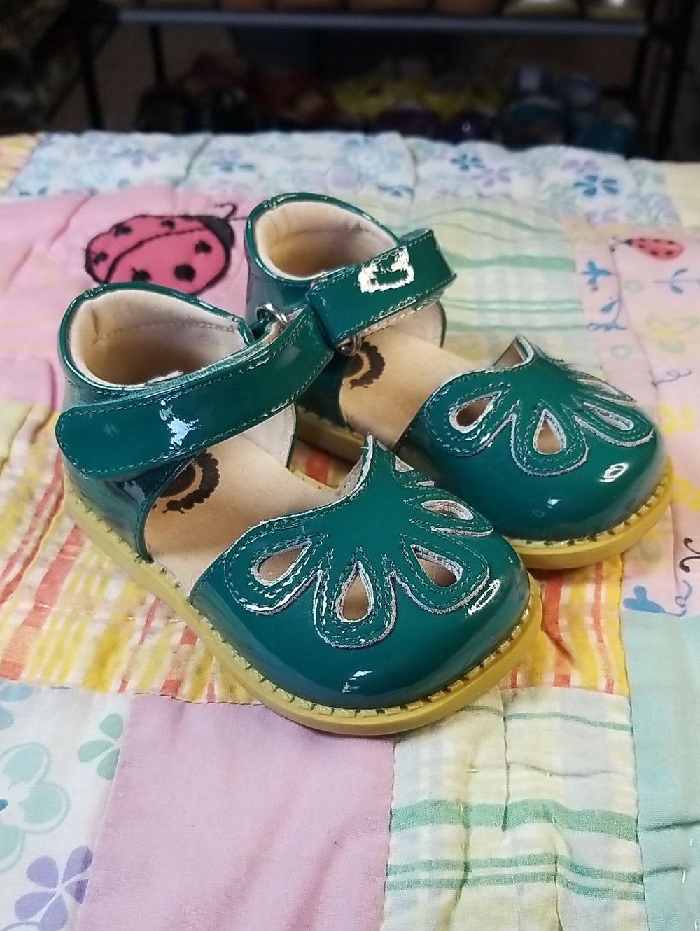 Livie & Luca Teal Patent Leather Mary Janes Size 4 Petals